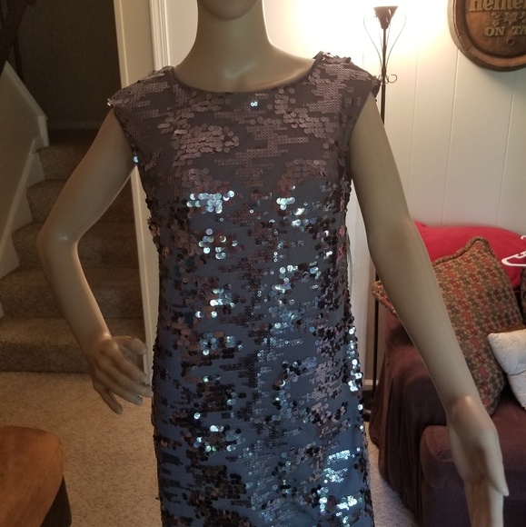 DRESS - Picture 3 of 3